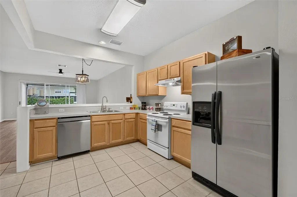 1019 Vista Cay Court Brandon FL 33511