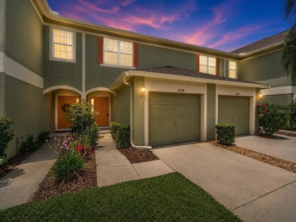 1019 Vista Cay Court Brandon FL 33511