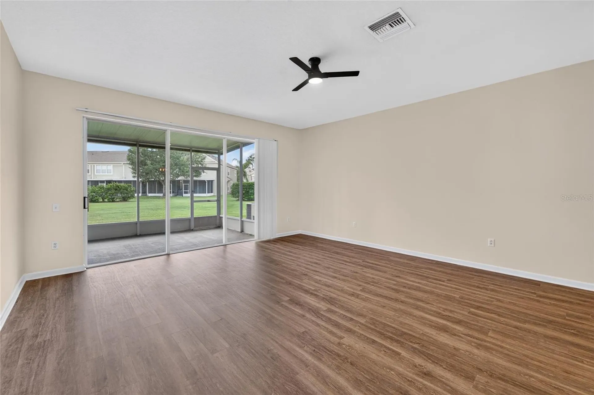 1019 Vista Cay Court Brandon FL 33511