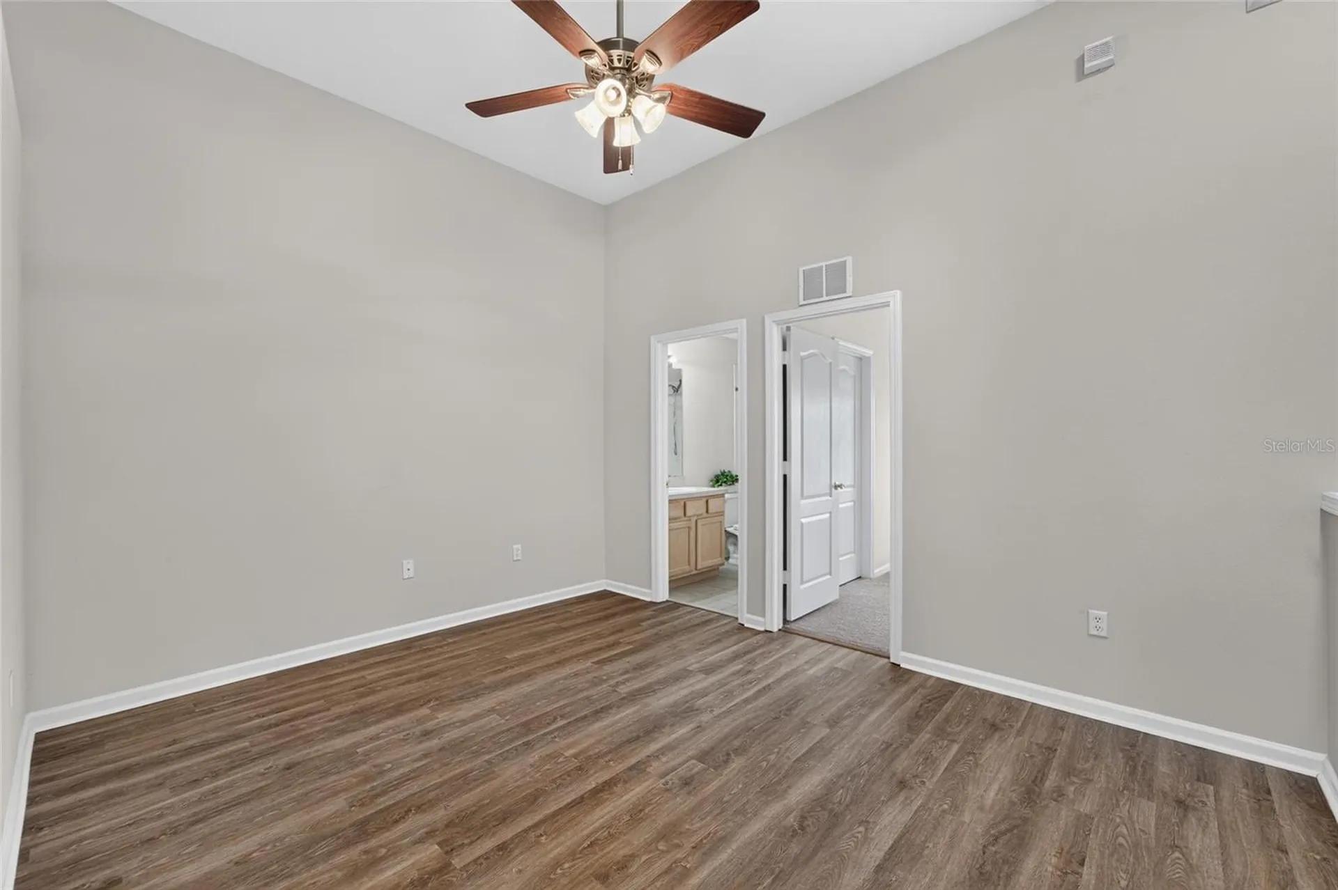 1019 Vista Cay Court Brandon FL 33511