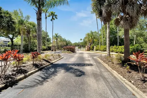 1019 Vista Cay Court Brandon FL 33511