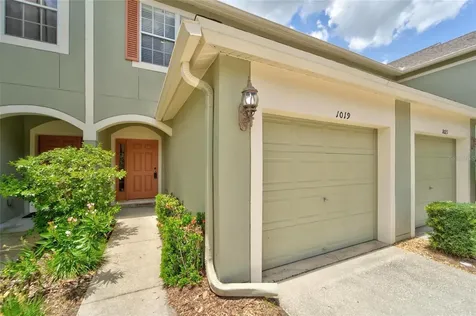 1019 Vista Cay Court Brandon FL 33511