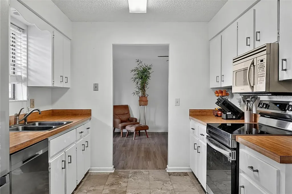 9 Bridget Terrace Ormond Beach FL 32174