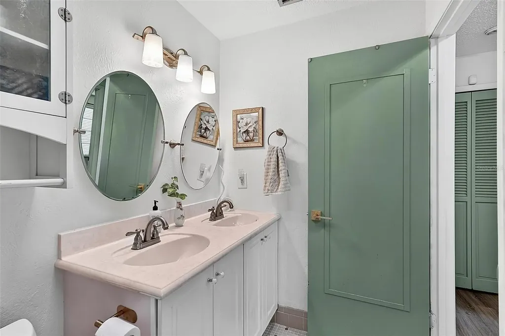 9 Bridget Terrace Ormond Beach FL 32174