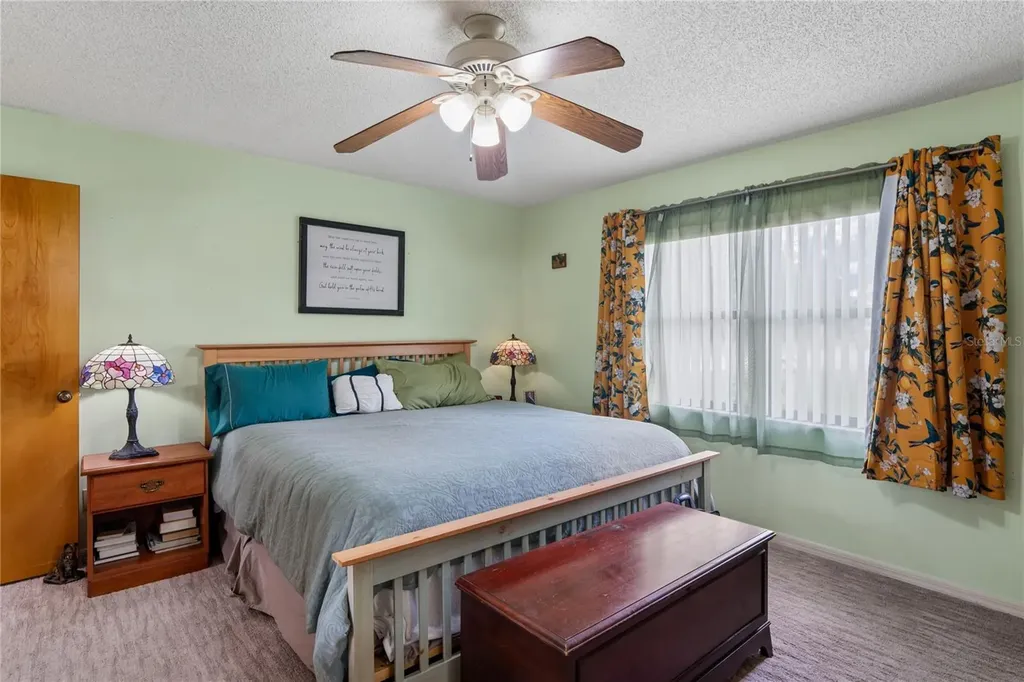 1904 W Belgrade Drive Citrus Springs FL 34434