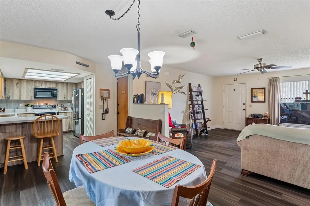 1904 W Belgrade Drive Citrus Springs FL 34434