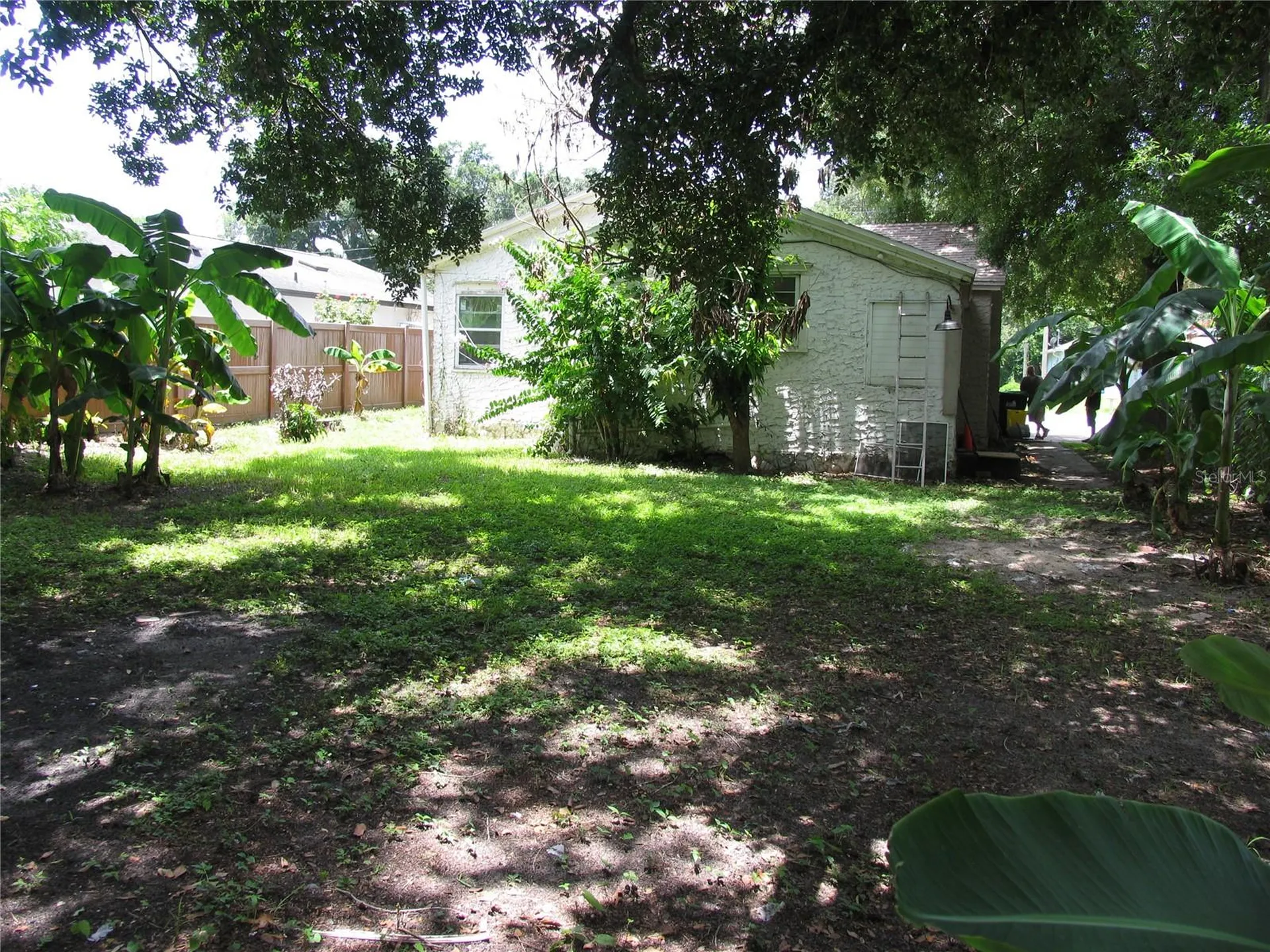 323 Dover Street Orlando FL 32811