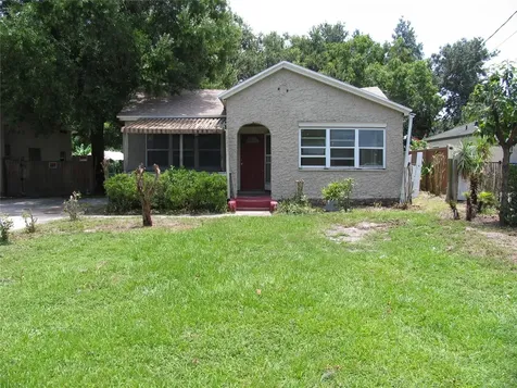 323 Dover Street Orlando FL 32811