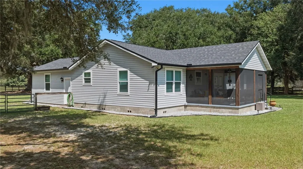 1969 SE 155th Street Summerfield FL 34491
