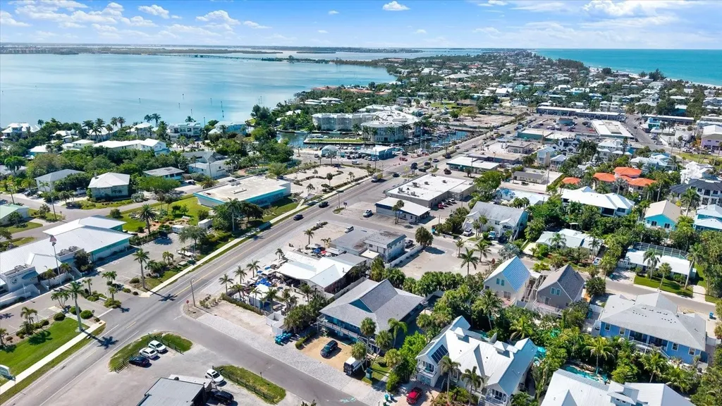 315 58th Street Holmes Beach FL 34217
