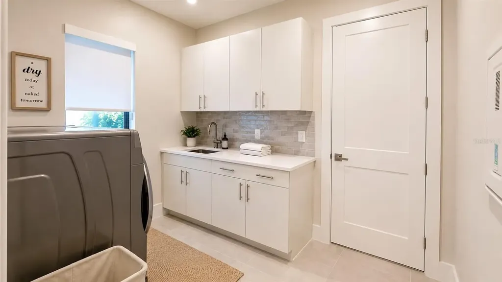 269 Blue Pearl Court Sarasota FL 34240