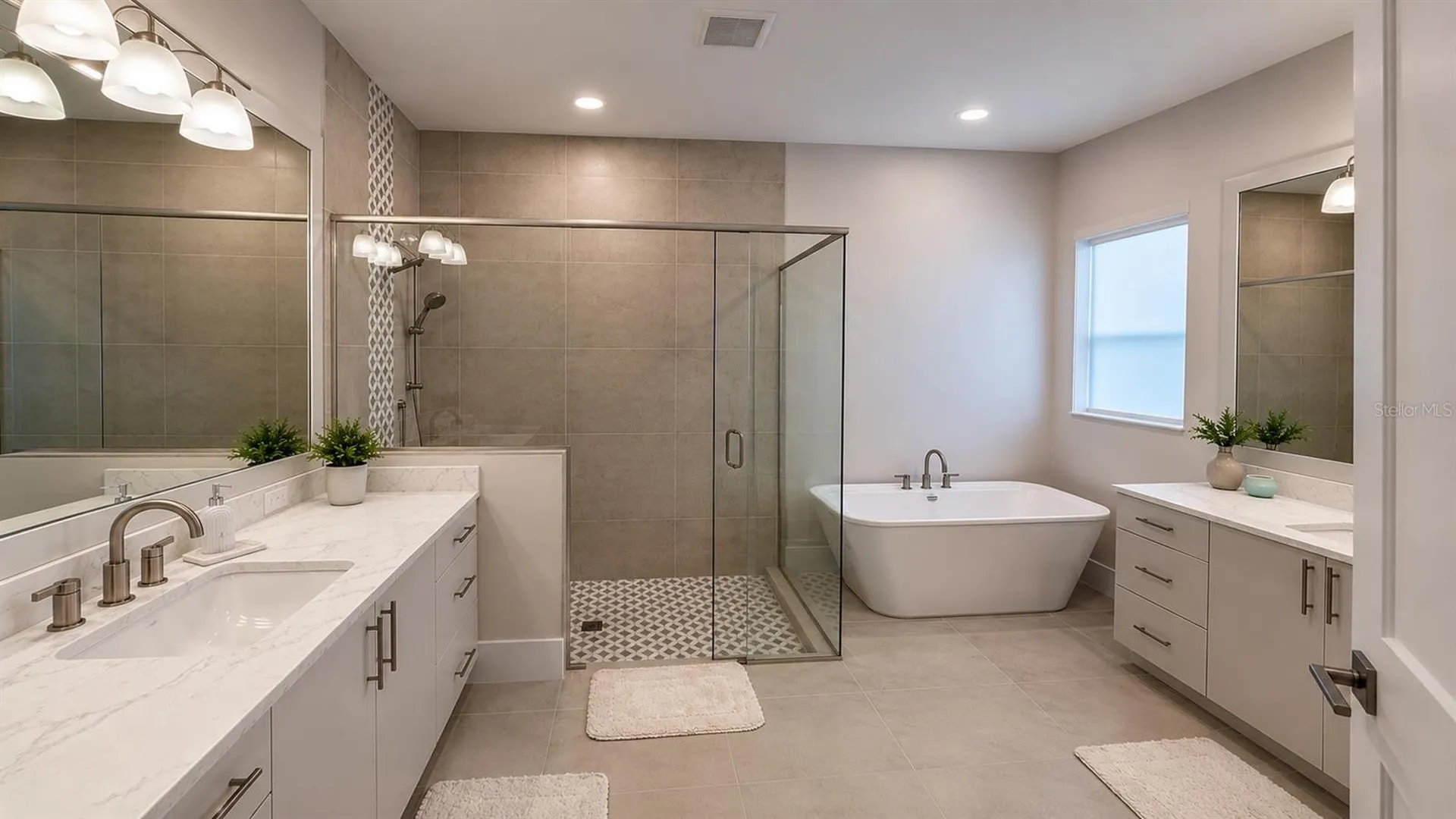269 Blue Pearl Court Sarasota FL 34240