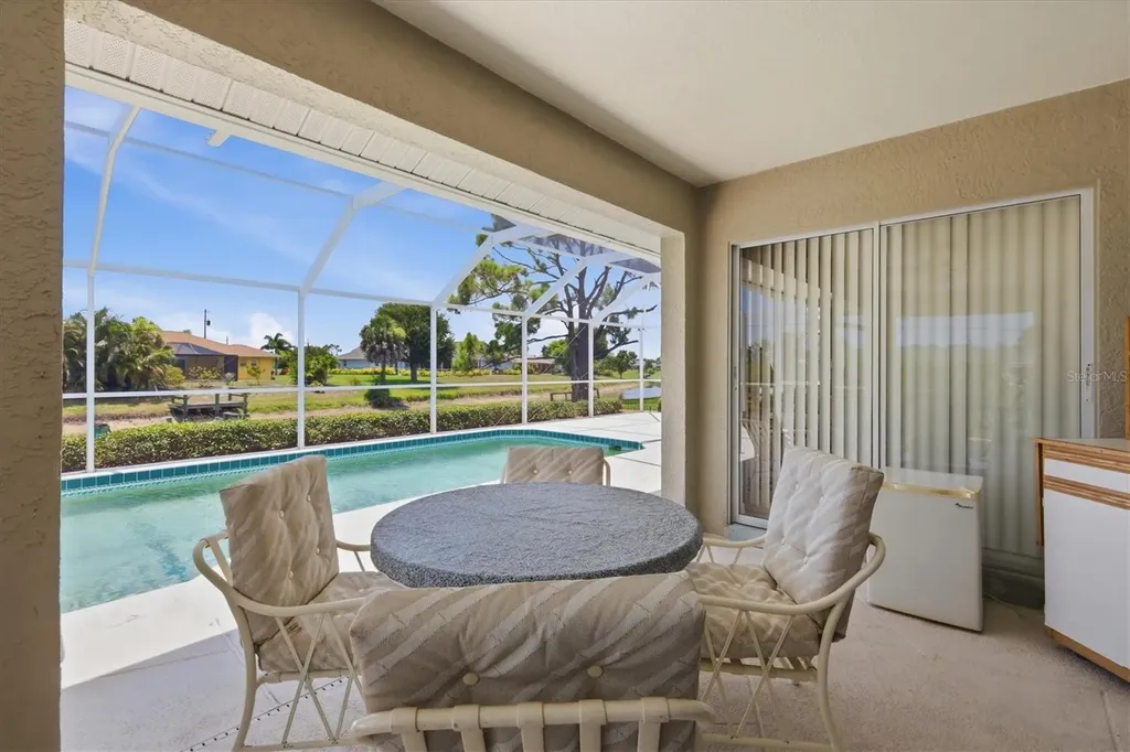 156 Mark Twain Lane Rotonda West FL 33947