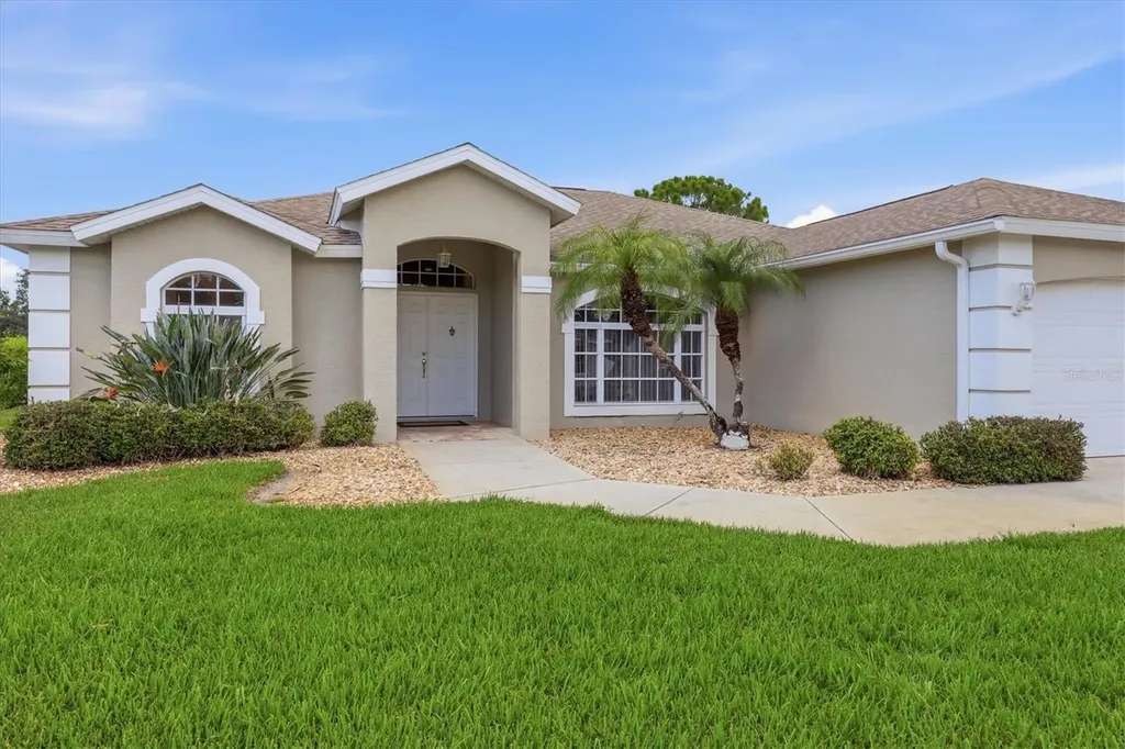 156 Mark Twain Lane Rotonda West FL 33947