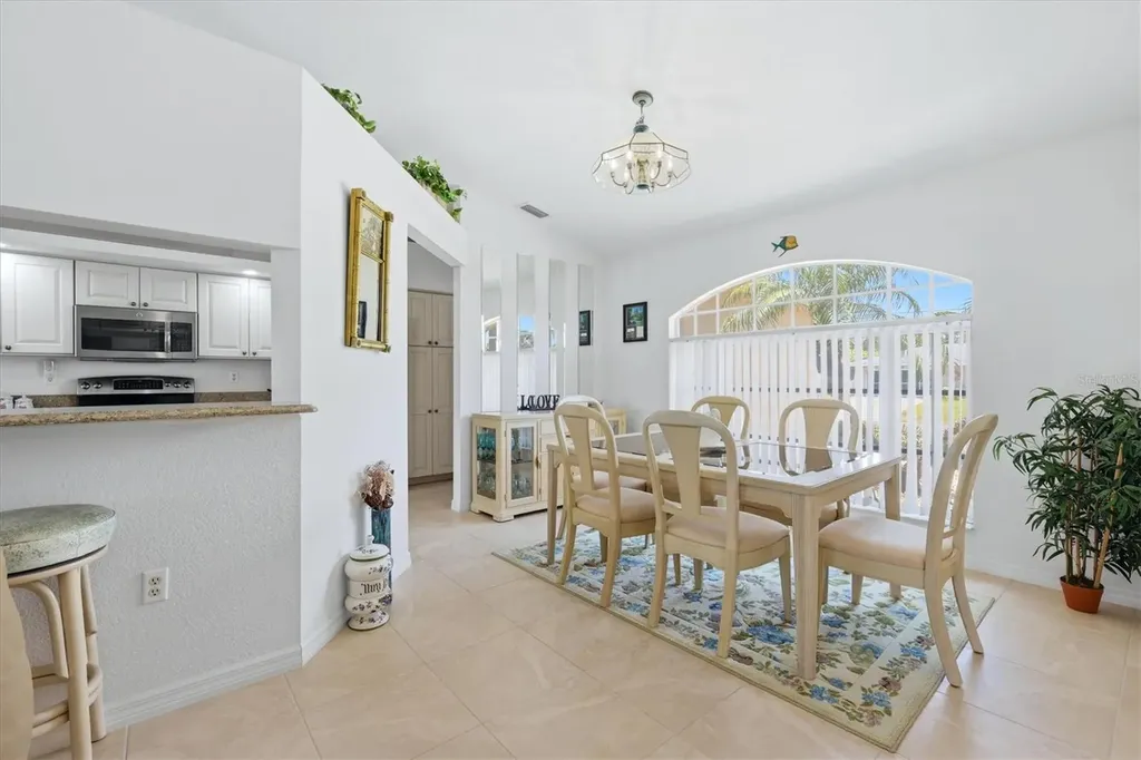 156 Mark Twain Lane Rotonda West FL 33947