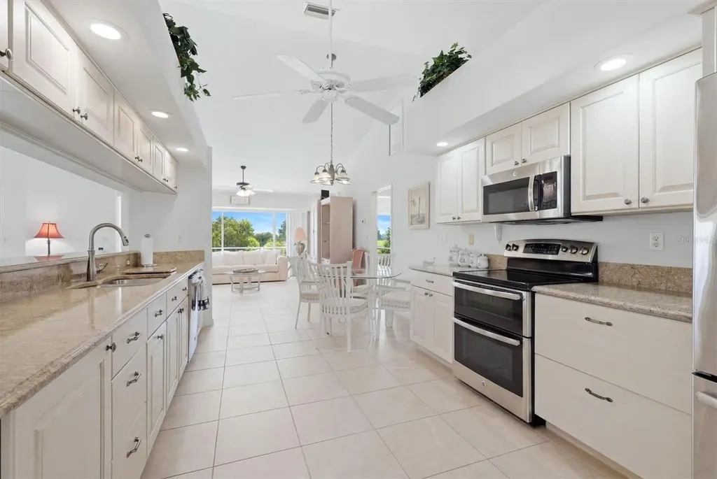 156 Mark Twain Lane Rotonda West FL 33947