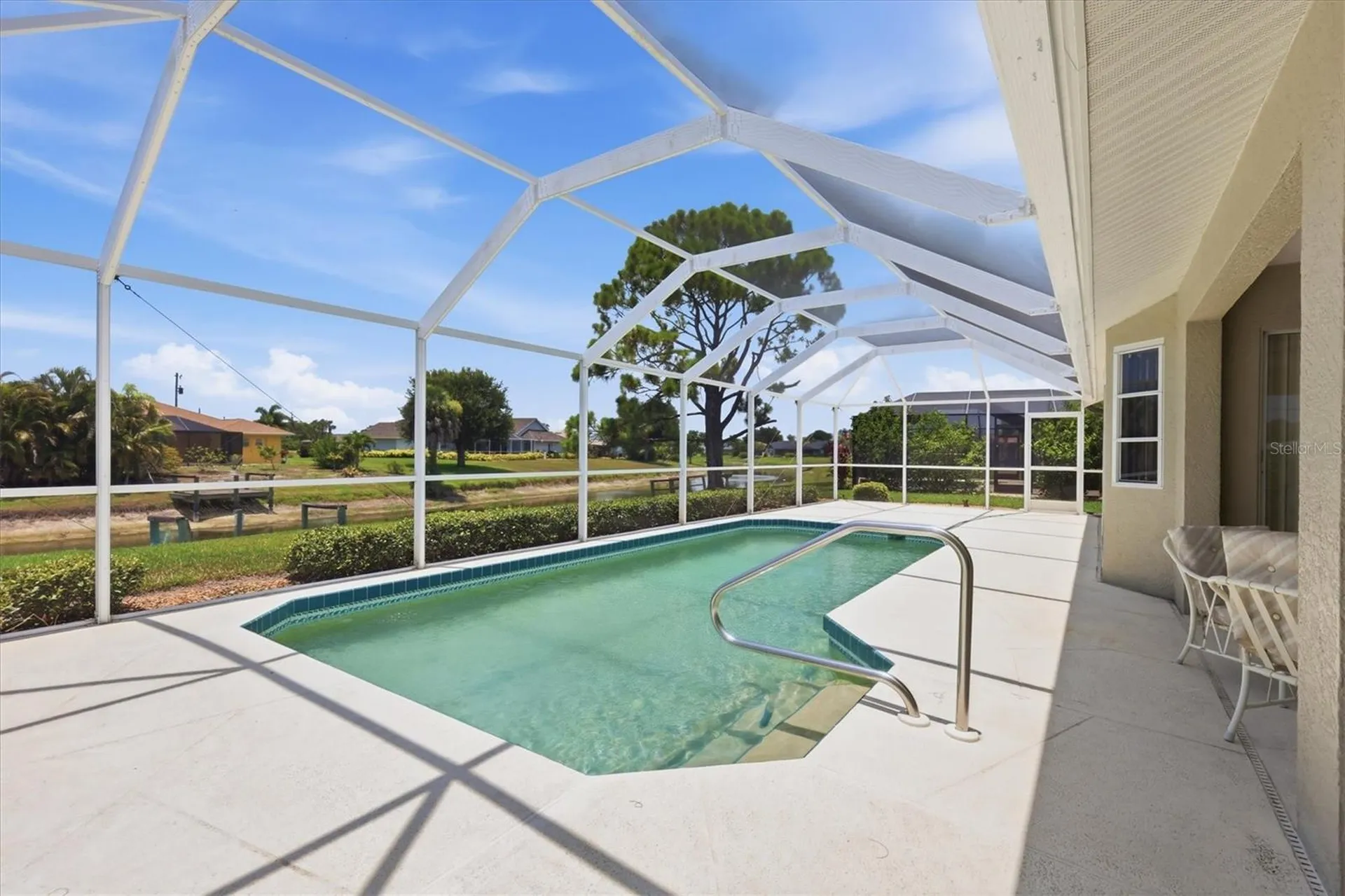 156 Mark Twain Lane Rotonda West FL 33947