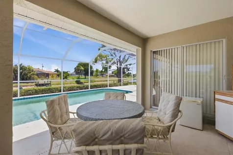 156 Mark Twain Lane Rotonda West FL 33947