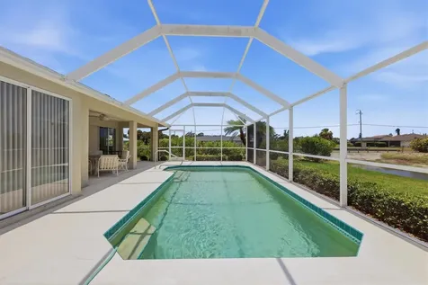 156 Mark Twain Lane Rotonda West FL 33947