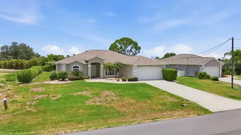 156 Mark Twain Lane Rotonda West FL 33947