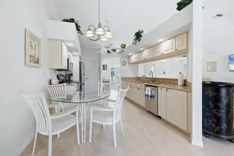 156 Mark Twain Lane Rotonda West FL 33947
