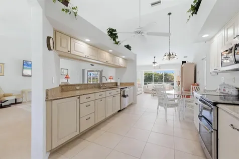156 Mark Twain Lane Rotonda West FL 33947