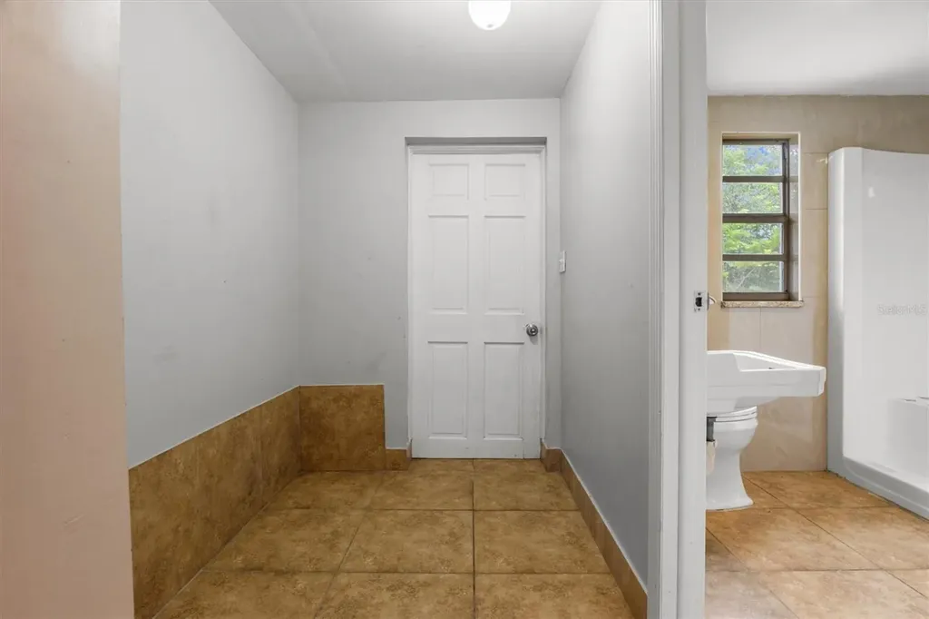 6723 78th Avenue N Pinellas Park FL 33781