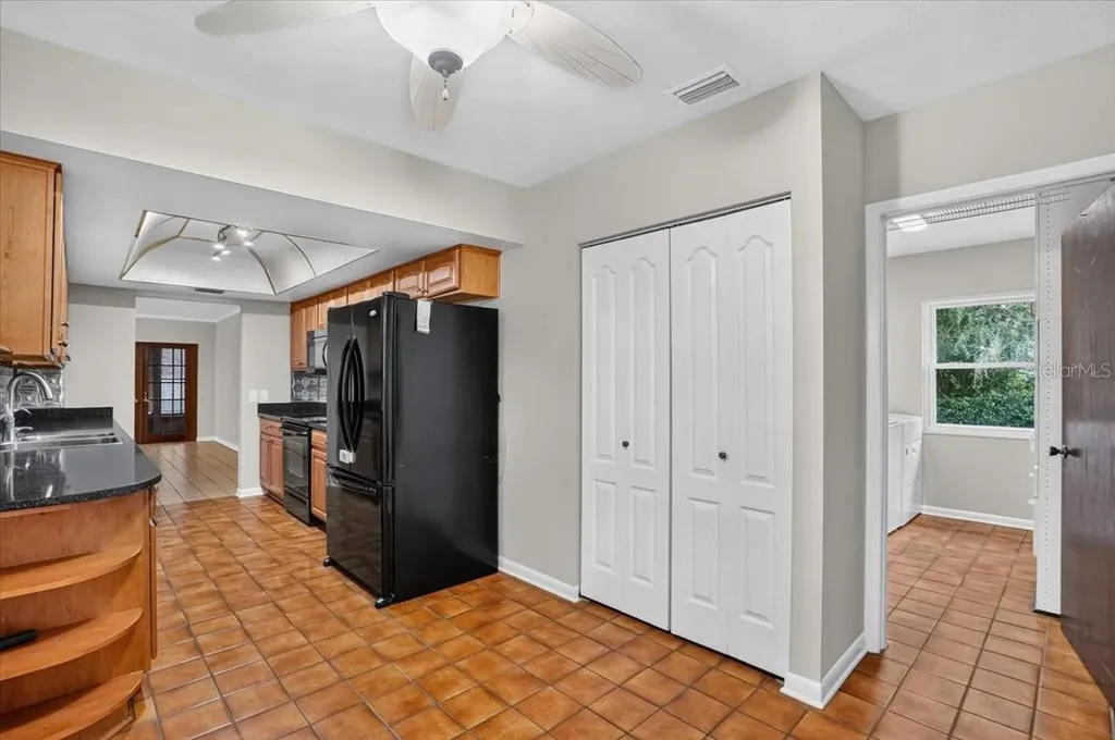 1013 Black Knight Drive Valrico FL 33594