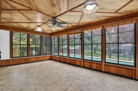 1013 Black Knight Drive Valrico FL 33594