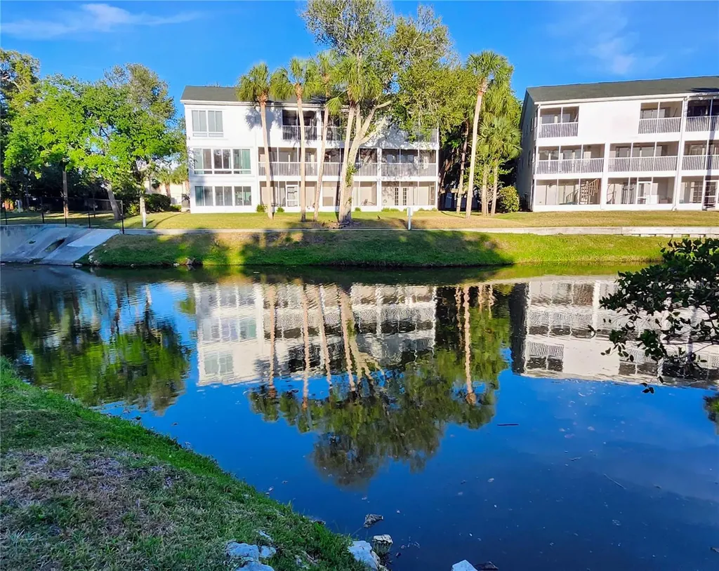 14883 Seminole Trail Seminole FL 33776