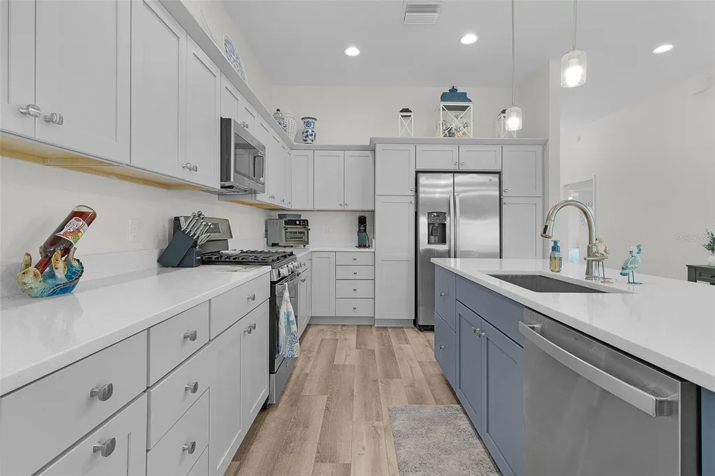 6692 Newell Loop The Villages FL 34762
