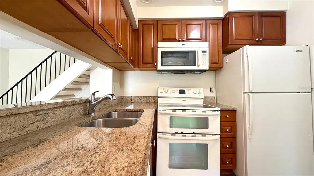 5561 Slash Pine Court Orlando FL 32811