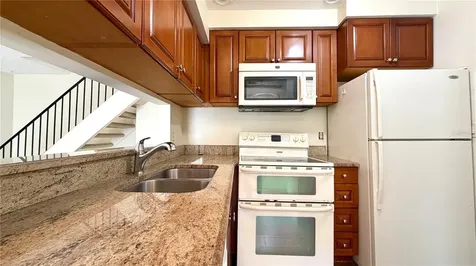 5561 Slash Pine Court Orlando FL 32811