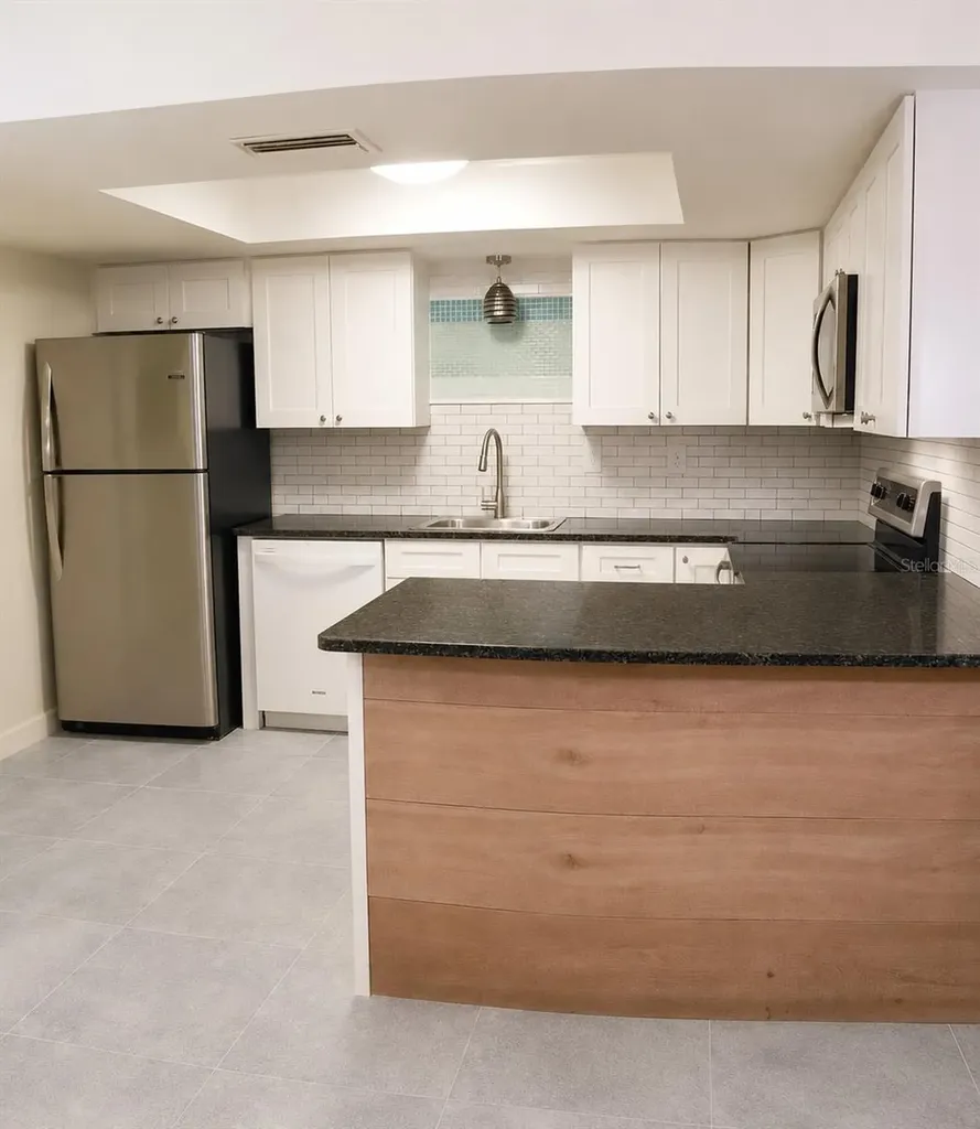 10451 Azalea Park Drive N Pinellas Park FL 33782