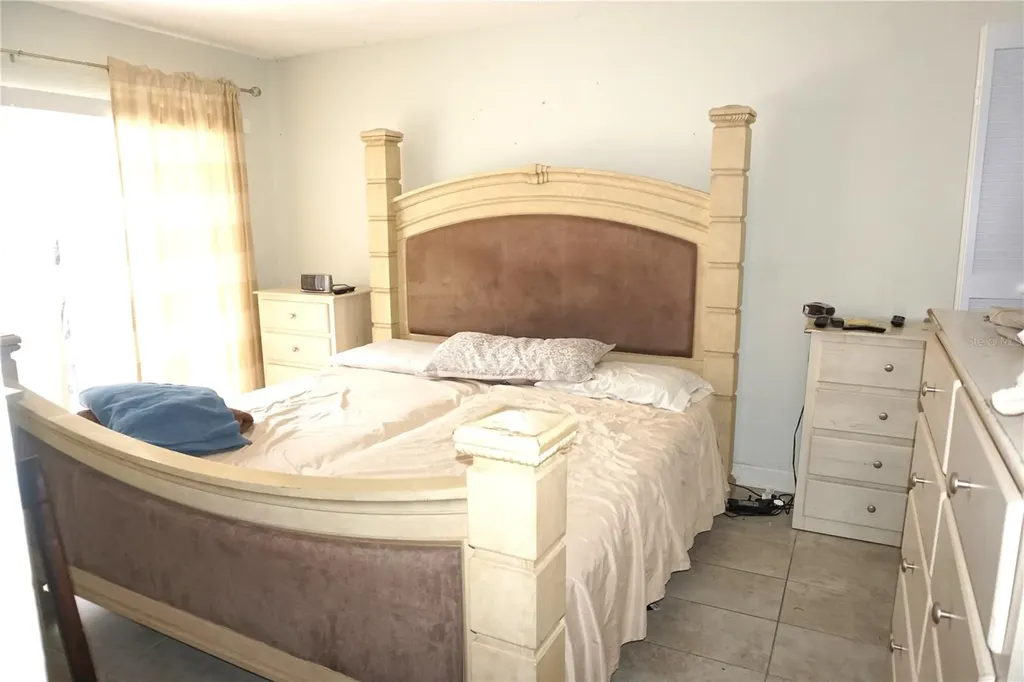 10451 Azalea Park Drive N Pinellas Park FL 33782