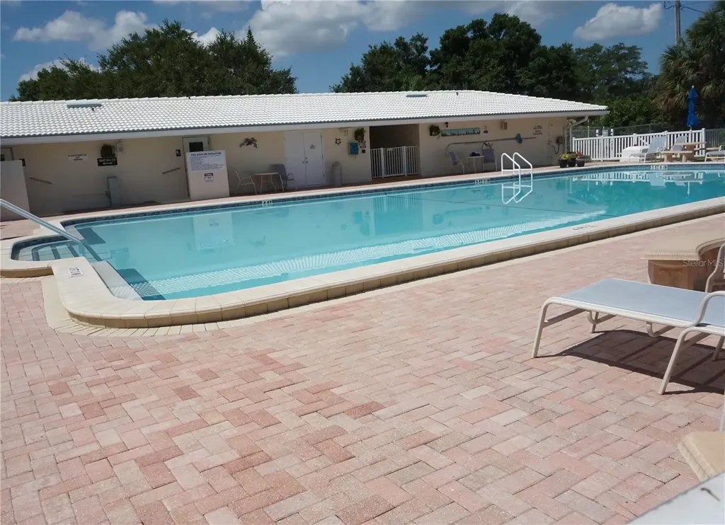 10451 Azalea Park Drive N Pinellas Park FL 33782