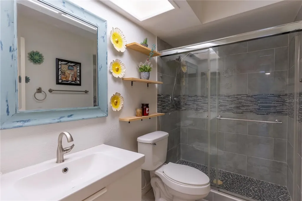 2170 Elm Street Dunedin FL 34698