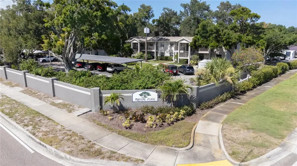 2170 Elm Street Dunedin FL 34698