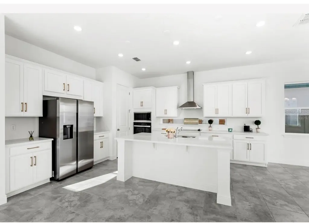 10133 Peebles Street Orlando FL 32827