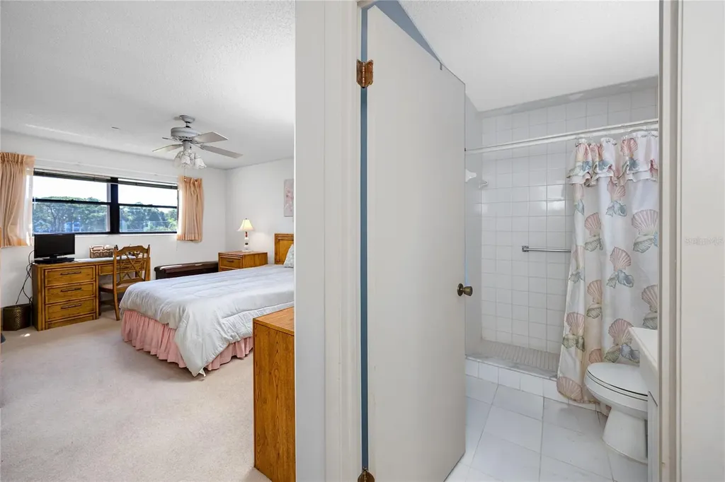 8174 Terrace Garden Drive N St Petersburg FL 33709