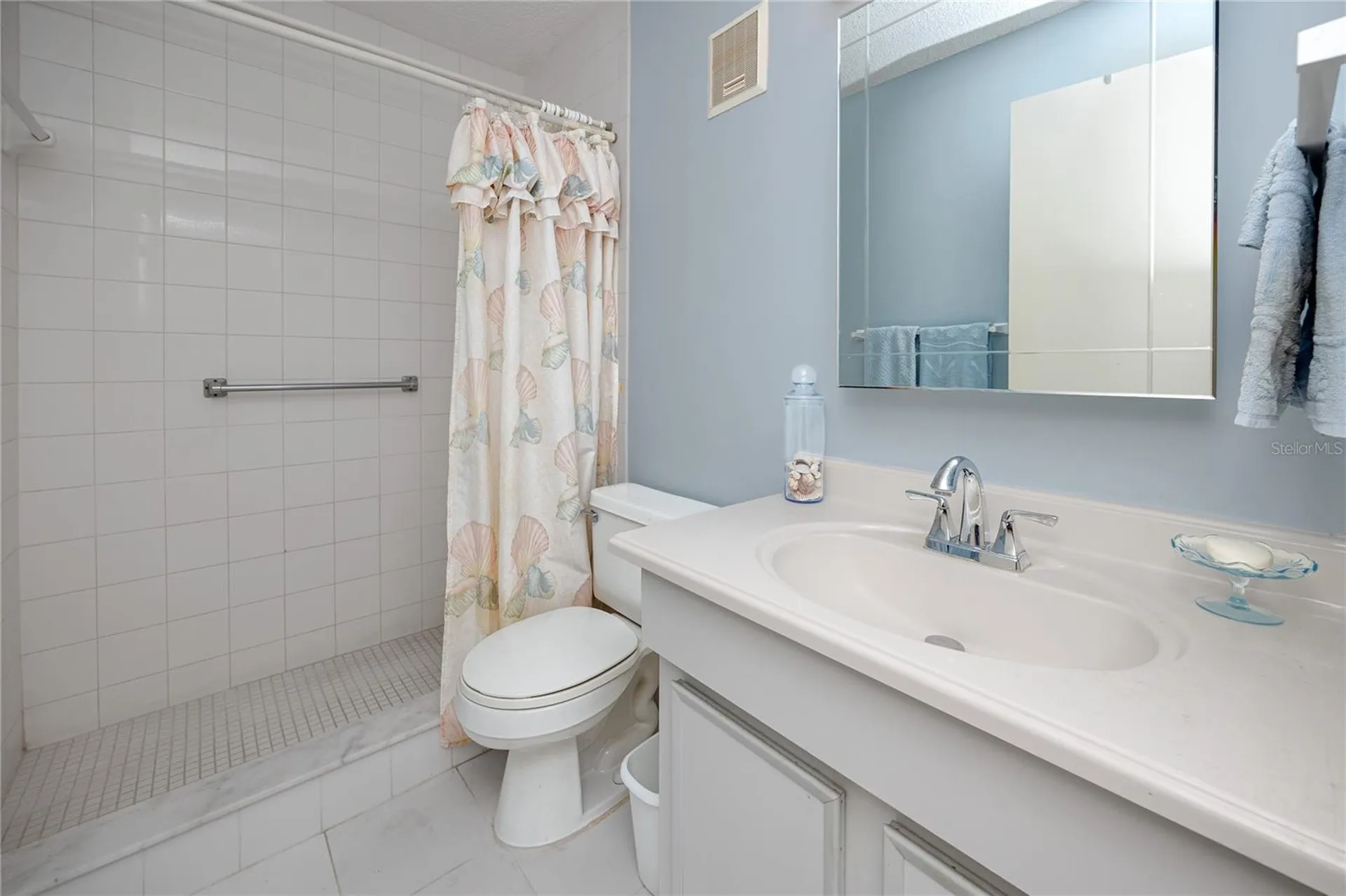 8174 Terrace Garden Drive N St Petersburg FL 33709