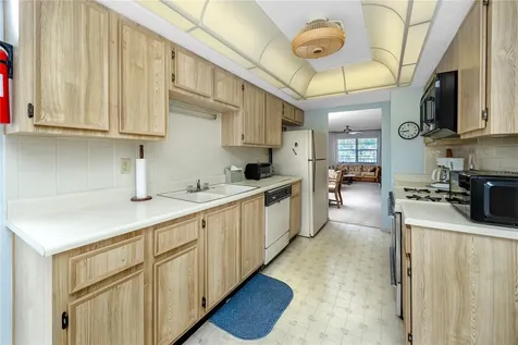 8174 Terrace Garden Drive N St Petersburg FL 33709