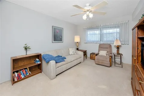 8174 Terrace Garden Drive N St Petersburg FL 33709