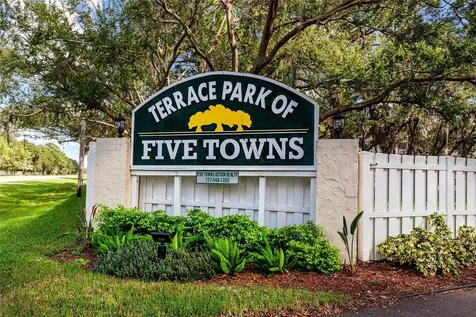 8174 Terrace Garden Drive N St Petersburg FL 33709