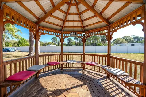 8174 Terrace Garden Drive N St Petersburg FL 33709