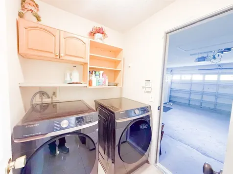 503 Everest Way Kissimmee FL 34758
