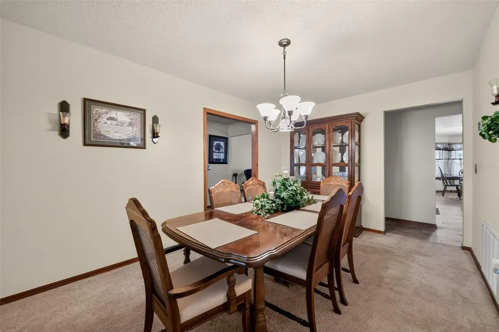 2370 Alclobe Circle Ocoee FL 34761
