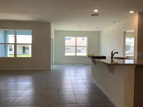 2680 Magnolia Avenue Davenport FL 33837