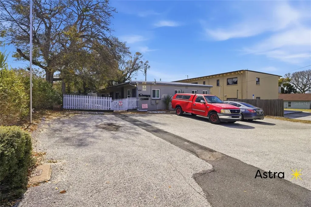 1429 Laura Street Clearwater FL 33755