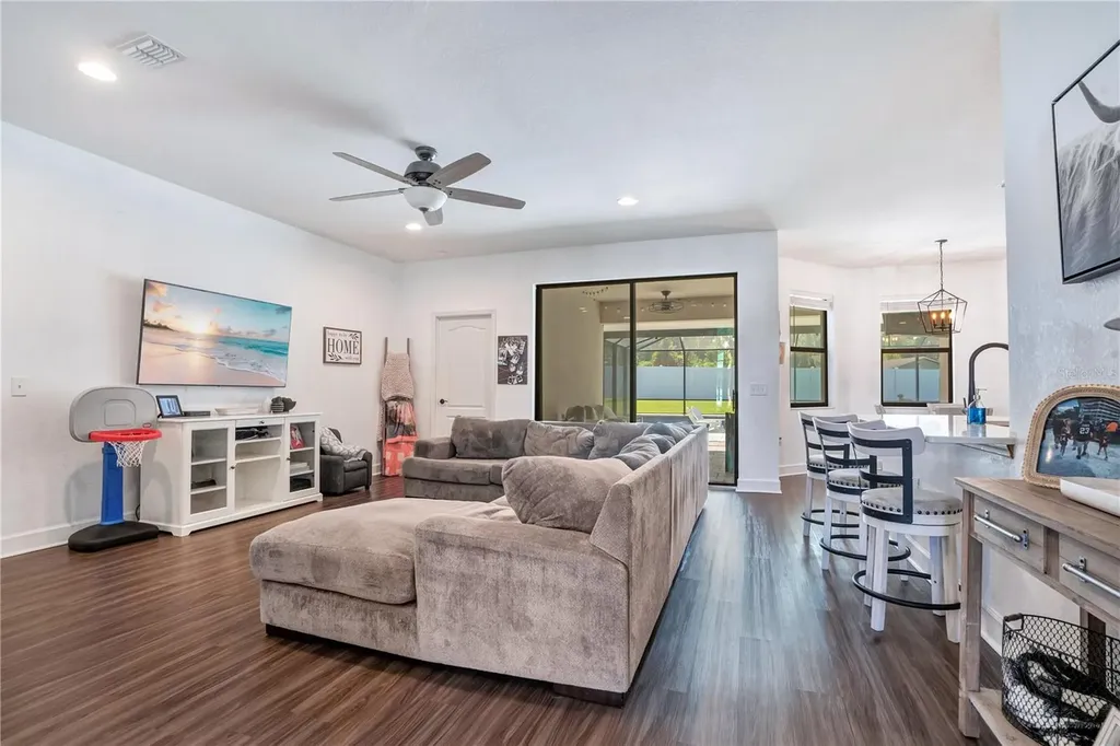 525 Gandhi Drive Lakeland FL 33813